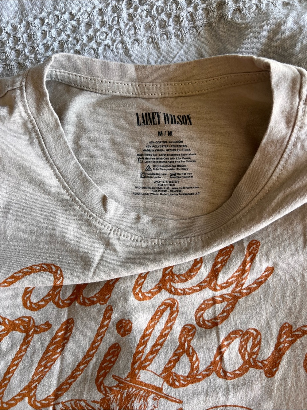 Morgan Wallen and Lainey Wilson t-shirts - Picture 5 of 7